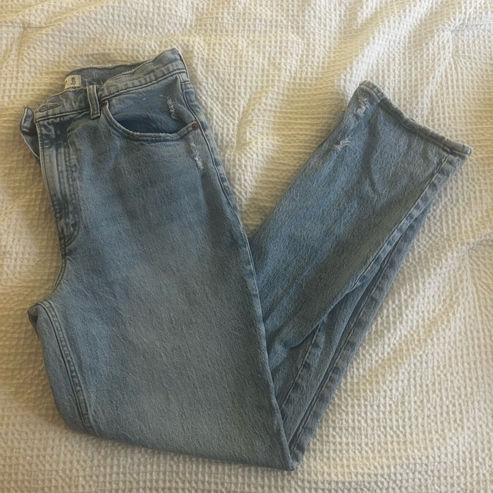 Practically new Abercrombie 90s straight ultra high rise jeans